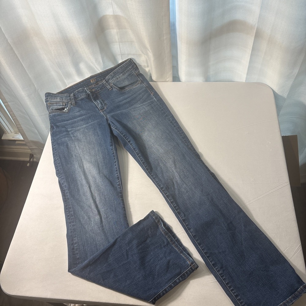 Kut from the Kloth Baby Bootcut Jeans Women's Size 10 Short Medium Wash